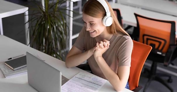 Comment la formation en ligne favorise l'accès à un apprentissage de qualité