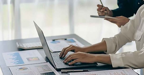 Comment financer son entreprise sans lever de fonds ?