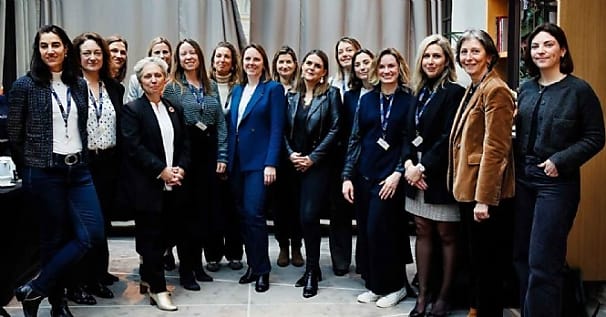Tilder et le Women Sales Club s'associent pour promouvoir les femmes dans les  [...]