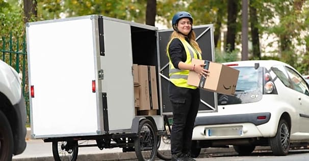Amazon poursuit sa transition électrique avec 600 nouveaux utilitaires