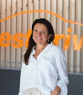 Anne Bonna devient la nouvelle directrice administrative et financière de BestDrive France