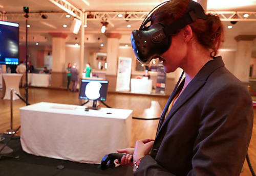 Une version réalité virtuelle de Data Spotr offre une dimension supplémentaire à la visualisation de données.
