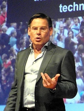 Leo Spiegel, Pivotal