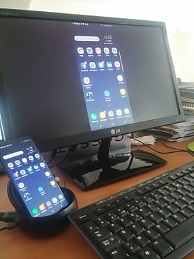 La Dex Station transforme le S8+ en PC de bureau