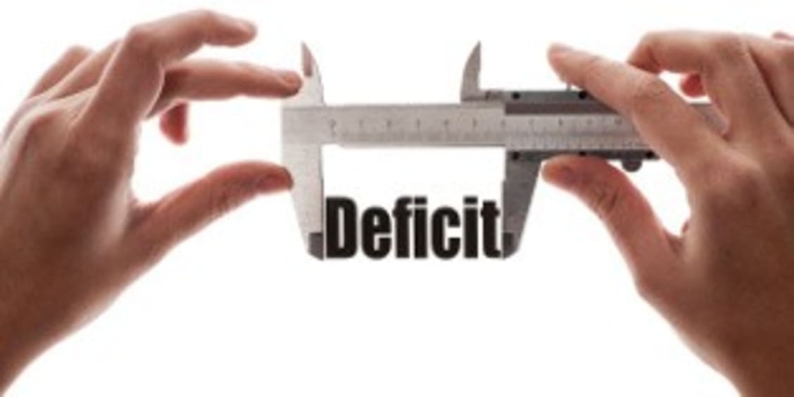 Fiscalement, il est possible d'imputer les déficits sur les exercices précédents ou suivants.