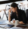 Le présentéisme persiste chez les salariés malgré l'adoption du télétravail