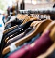 Vêtements publicitaires : un outil stratégique pour renforcer la visibilité des entreprises
