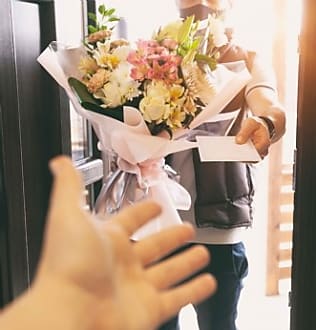 Florajet s'allie à Shopopop pour livrer ses fleurs en 'cotransportage'