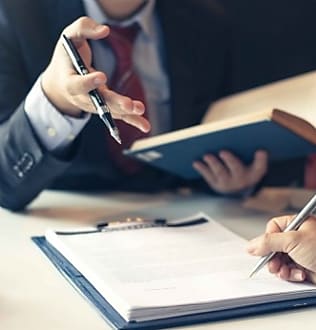 Le juriste d'entreprise, bras droit méconnu qui change la donne en PME