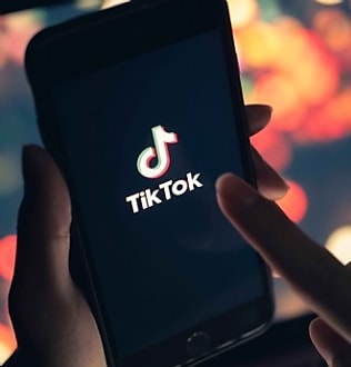 TikTok a créé 12 500 emplois dans les PME françaises en 2023