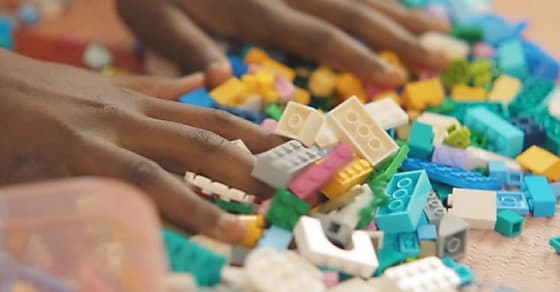 Une nouvelle campagne Lego pour lutter contre les stéréotypes