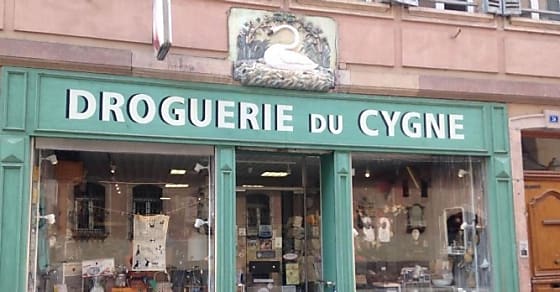 Le Cygne, la droguerie douce des Strasbourgeois