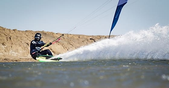Alexandre Caizergues, le champion du monde de kitesurf qui veut décarboner la marine marchande