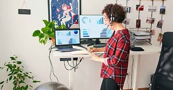 Entrepreneuriat et logement : que couvre vraiment une assurance habitation quand on travaille depuis chez soi ?