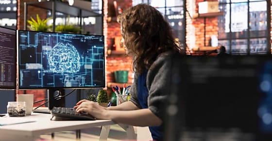 Les Français utilisent ChatGPT au travail...en cachette !