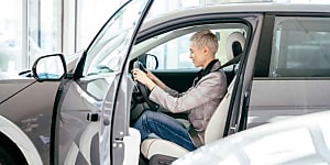 “Les Français et la Voiture” - Résultats du baromètre “CROSSROADS” par Auto Plus 